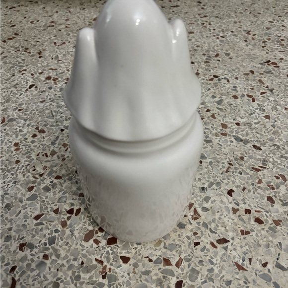 Rae Dunn SPOOKY Ghost Top Canister 8" - Picture 5 of 5